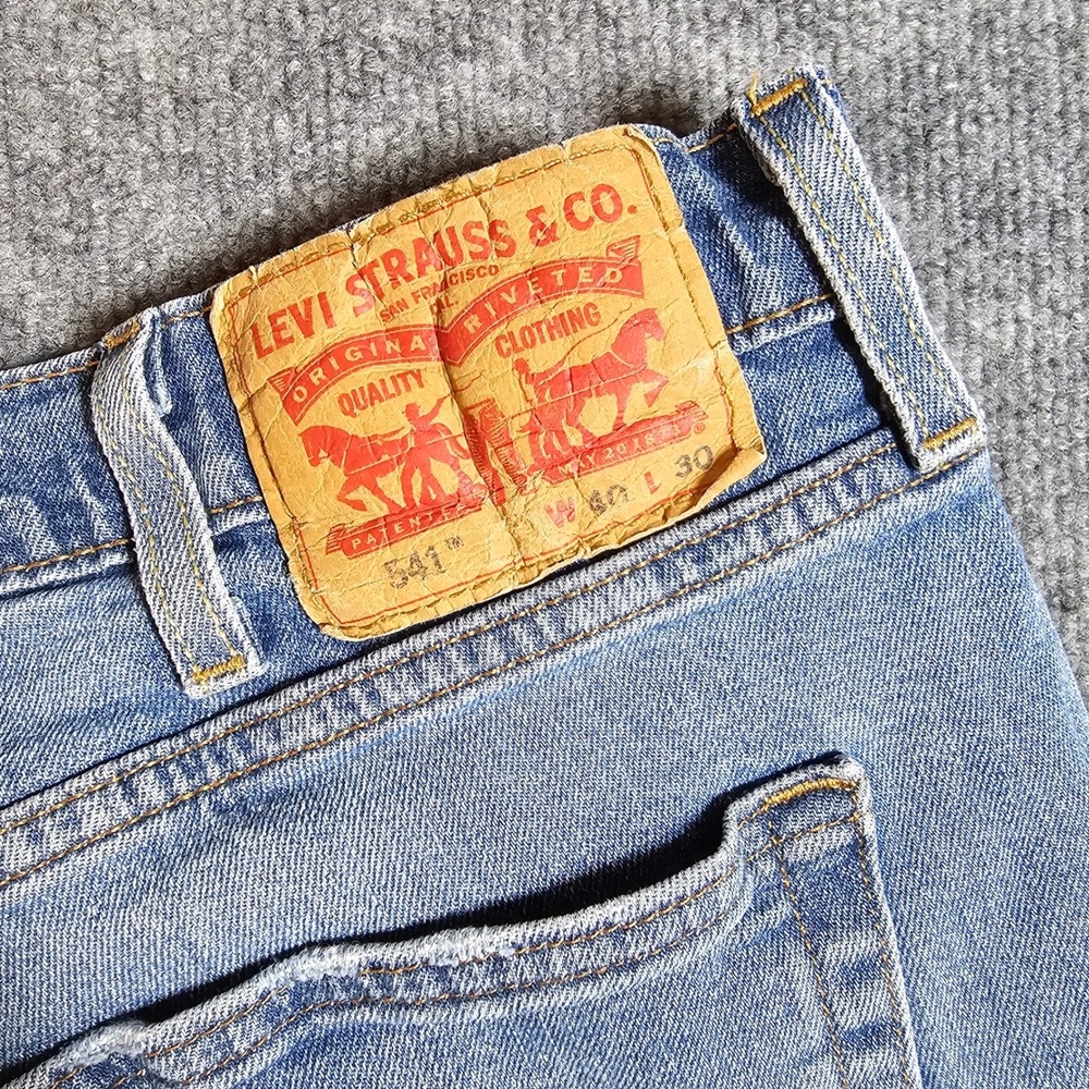 Lot of 2 Levi's 541 Athletic Taper Jeans Mens 40x30 Blue Denim Pants Repaired - Picture 7 of 16